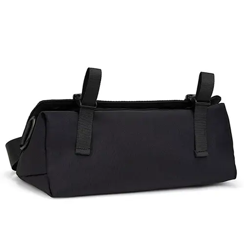 Sleek Black Messenger Bag with Adjustable Strap and Secure Closure